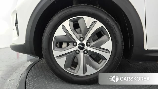 Kia Niro Plus id 5022238 из Кореи 15