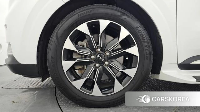 Kia Carnival 4th generation id 4880215 из Кореи 15