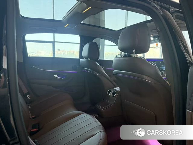 Mercedes-Benz E-Class 2021 Черный из Китая, фото 5