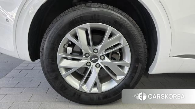 Genesis GV70 id 4996070 из Кореи 29