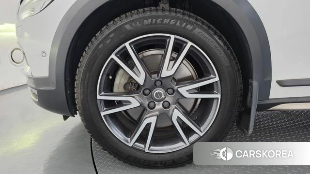 Volvo V90 Cross-Country id 5004186 из Кореи 36