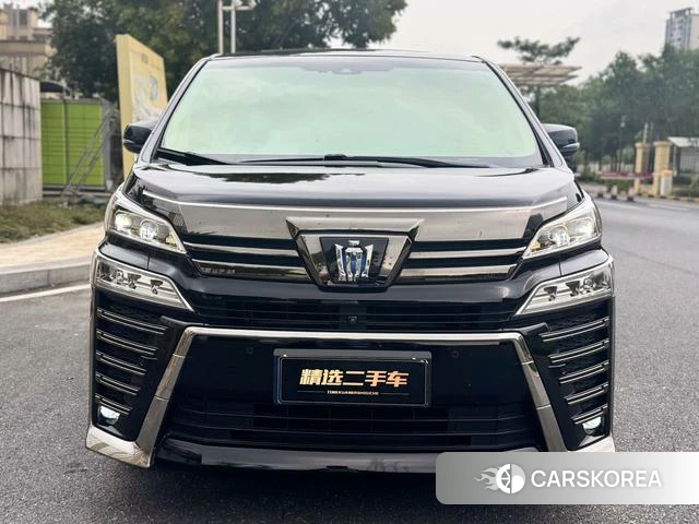 Toyota Vellfire 2023 Черный из Китая, фото 5