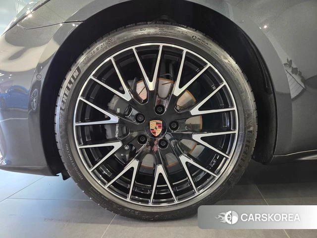 Porsche Panamera (976) id 4984935 из Кореи 15