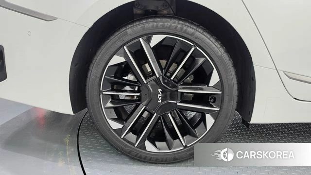 Kia The New K8 Hybrid id 5051939 из Кореи 15