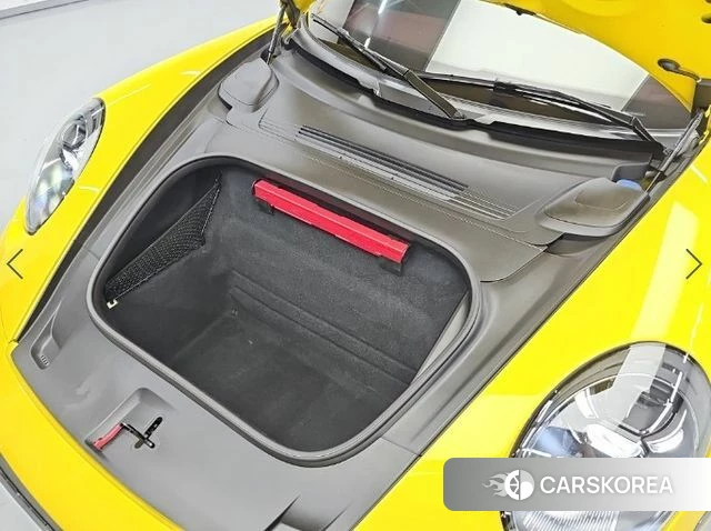 Porsche 911(992) id 4928909 из Кореи 14