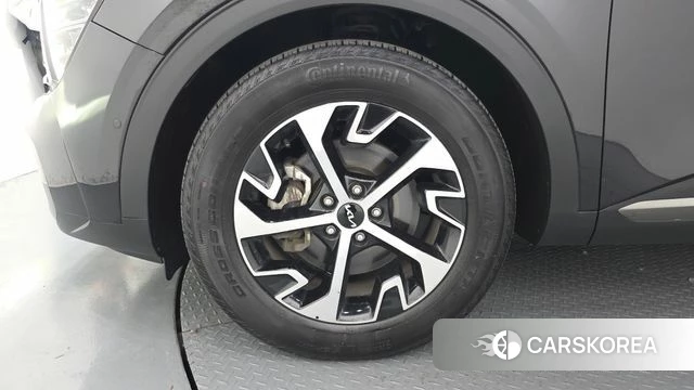 Kia Sportage 5th Generation Hybrid id 5002168 из Кореи 32
