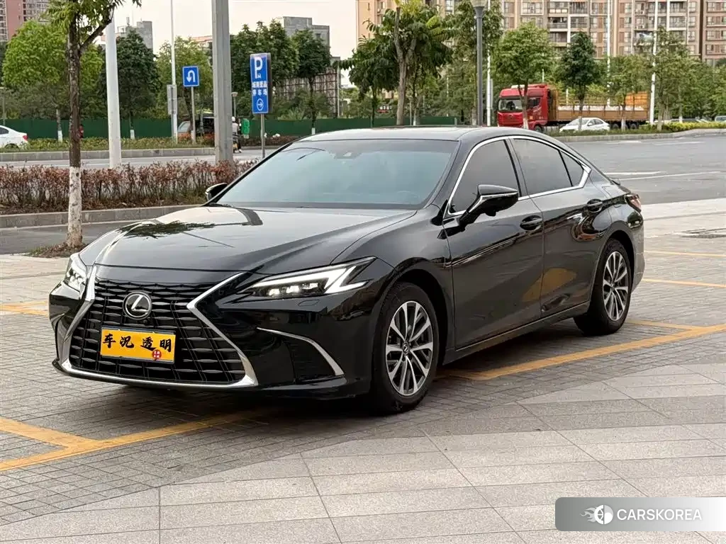 Lexus ES 2025 Черный из Китая, фото 5