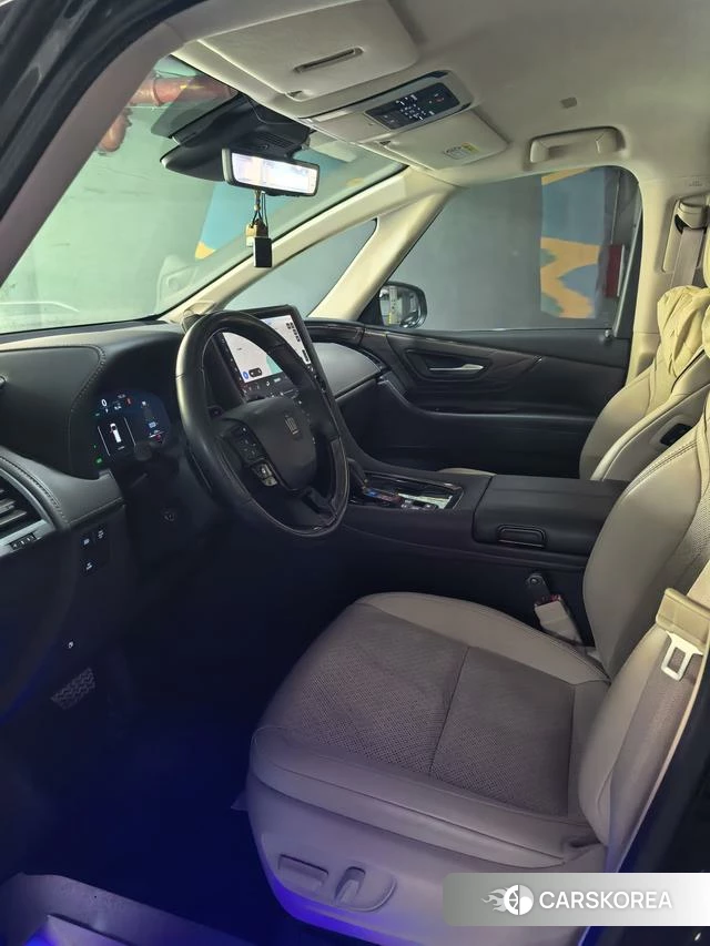 Toyota Vellfire 2024 Черный из Китая, фото 5