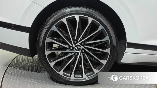Hyundai Grandeur Hybrid (GN7) id 4964703 из Кореи 30