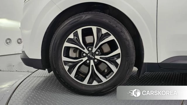Kia Carnival 4th generation id 4951869 из Кореи 15