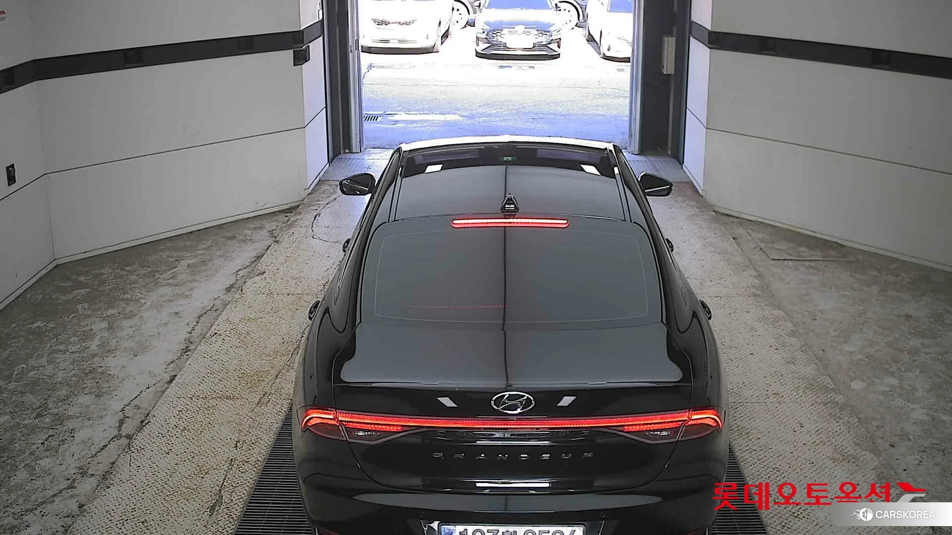 Hyundai Grandeur Hybrid id 5001037 из Кореи 32