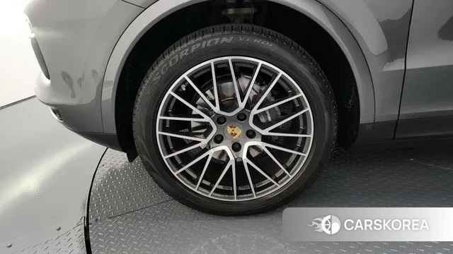 Porsche Cayenne (PO536) id 3413074 из Кореи 15