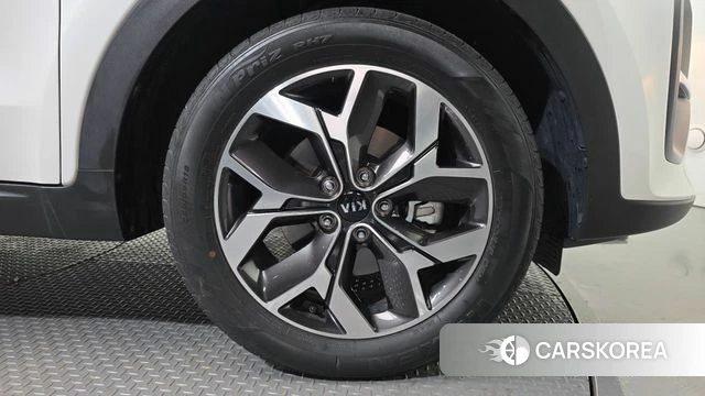 Kia Sportage The Bold id 5003478 из Кореи 27