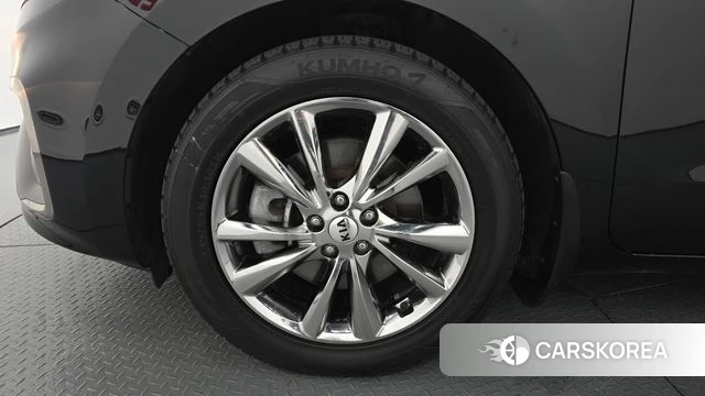 Kia The New Carnival id 4998801 из Кореи 15