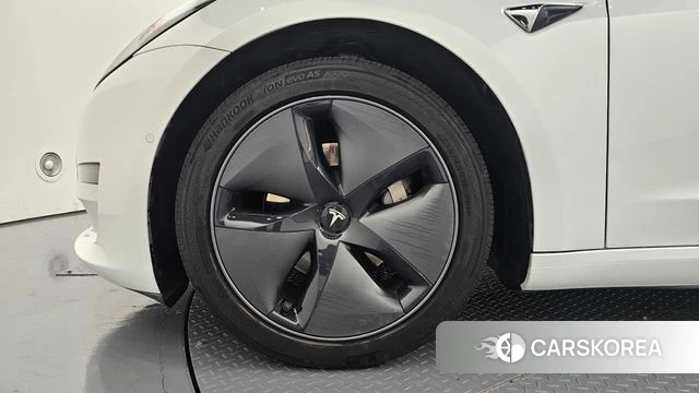 Tesla Model 3 id 4855812 из Кореи 32
