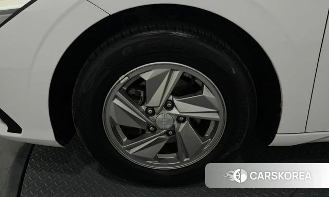 Hyundai The New Avante (CN7) id 5027050 из Кореи 25