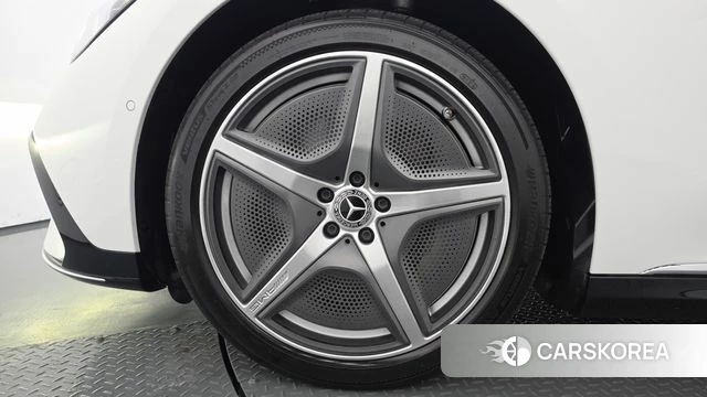 Mercedes-Benz EQE SUV X294 id 5052476 из Кореи 29