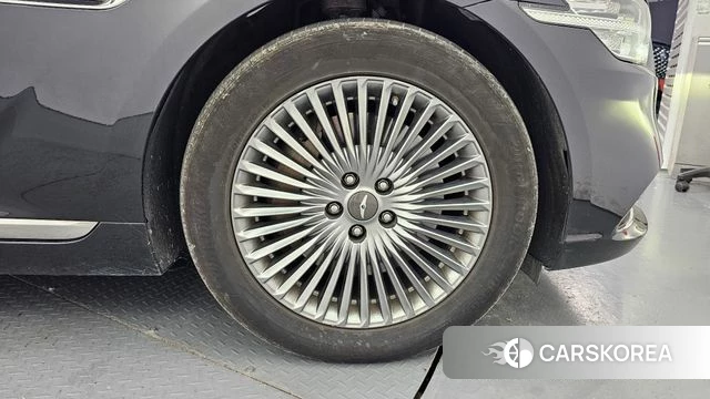 Genesis G90 id 4923780 из Кореи 24