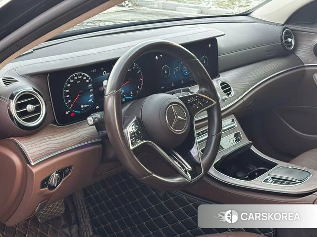 Mercedes-Benz E-Class 2021 Черный из Китая, фото 5