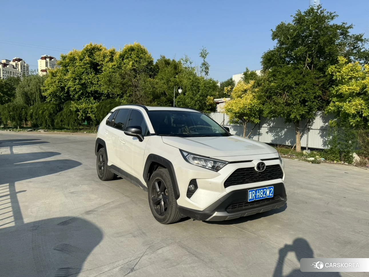Toyota RAV4 2022 Белый из Китая, фото 5