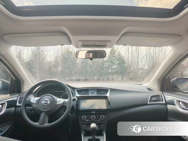Nissan Sylphy 2025 Белый из Китая, фото 5