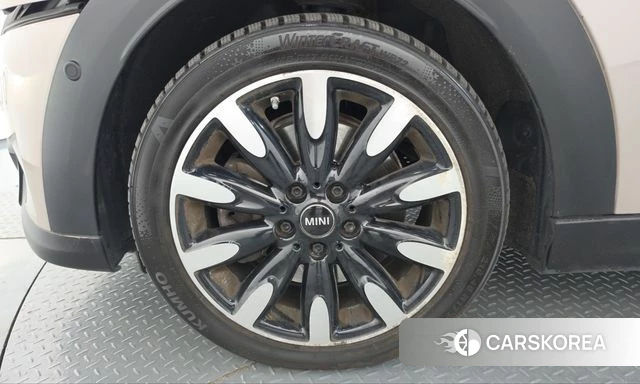 Mini Cooper S id 4986740 из Кореи 29