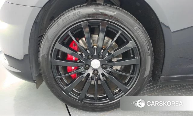 Maserati Quattroporte id 4987402 из Кореи 28