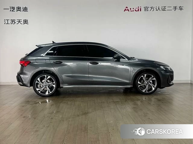 Audi A3 2025 Темно-серый из Китая, фото 5