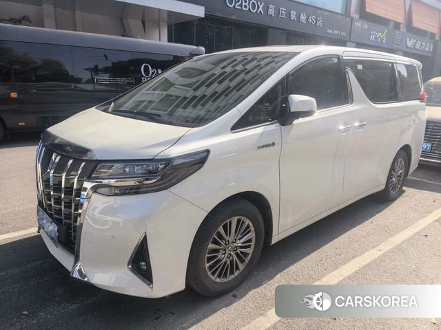 Toyota Alphard 2021 Белый из Китая, фото 5