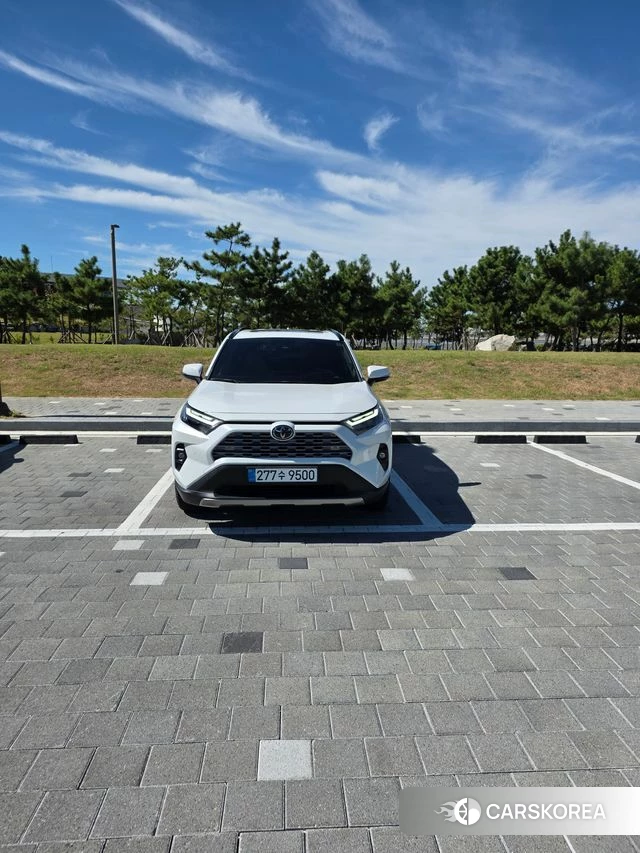 Toyota RAV4 5th Generation 2025 Белый из Кореи, фото 6