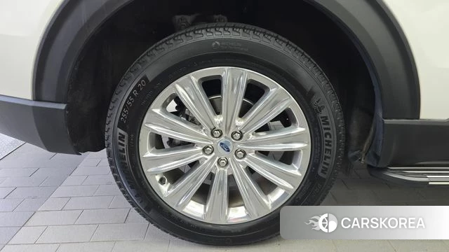 Ford Explorer 6th Generation id 4975932 из Кореи 27