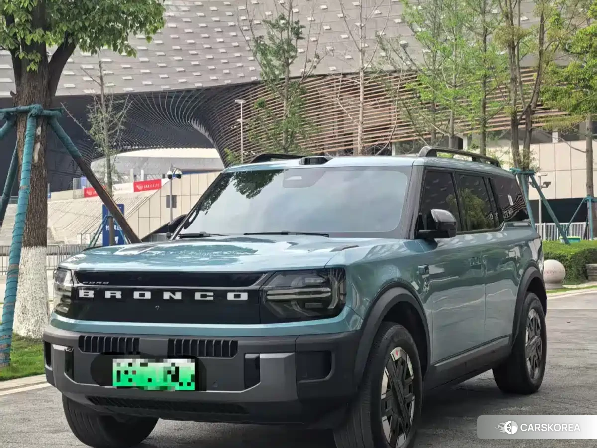 Ford Bronco 2025 Синий из Китая, фото 5