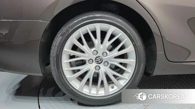 Toyota Camry (XV70) id 4882425 из Кореи 27