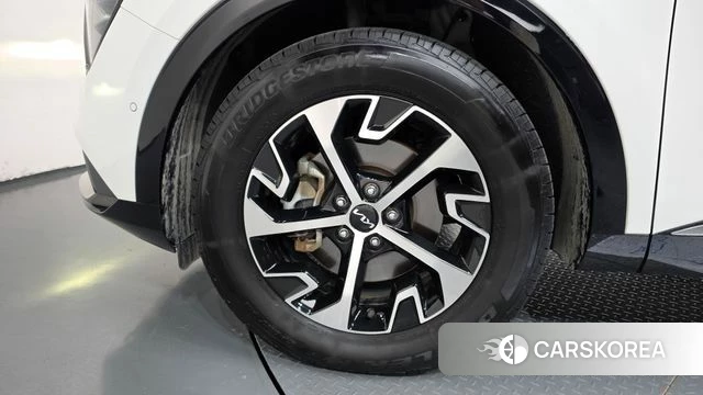 Kia Sportage 5th Generation Hybrid id 5022657 из Кореи 31
