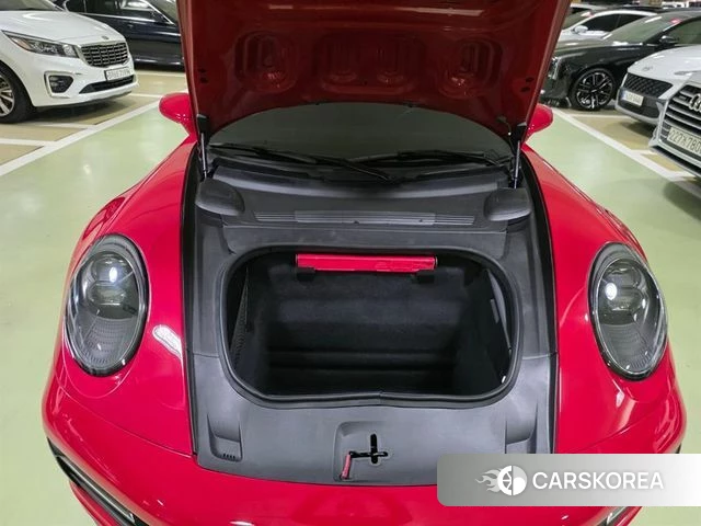 Porsche 911(992) id 5021638 из Кореи 15