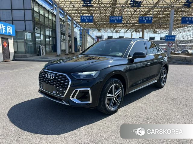 Audi Q5L 2021 Черный из Китая, фото 5