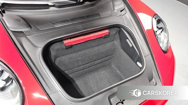Porsche 911(992) id 4763232 из Кореи 26
