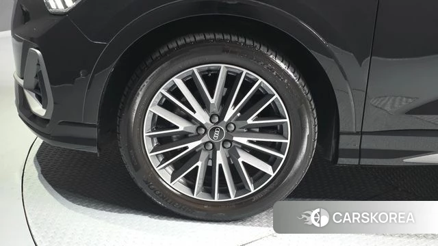 Audi Q3 (F3) id 5039801 из Кореи 15