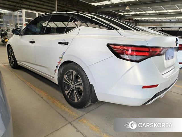 Nissan Sylphy 2021 Белый из Китая, фото 5