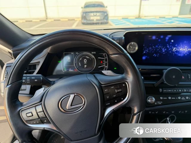 Lexus ES300h 7th generation 2023 Серый из Кореи, фото 5