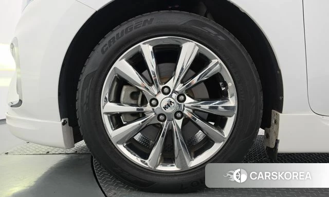 Kia The New Carnival id 4952880 из Кореи 30