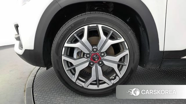Kia Seltos id 5035342 из Кореи 15