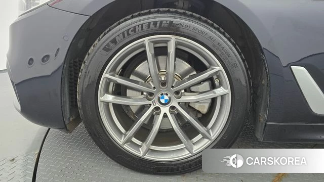 BMW 5 Series (G30) id 4967950 из Кореи 15