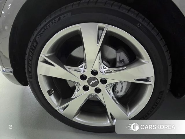 Genesis GV80 id 4992508 из Кореи 15
