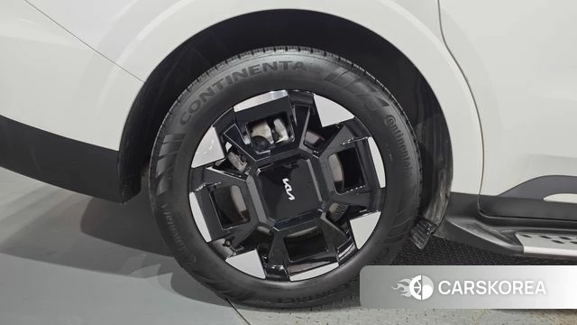 Kia The New Carnival 4th Generation id 5039121 из Кореи 15