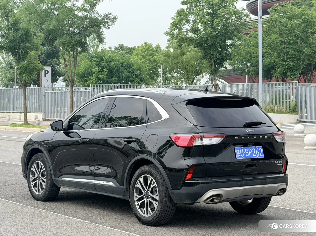 Ford Escape 2020 Черный из Китая, фото 5