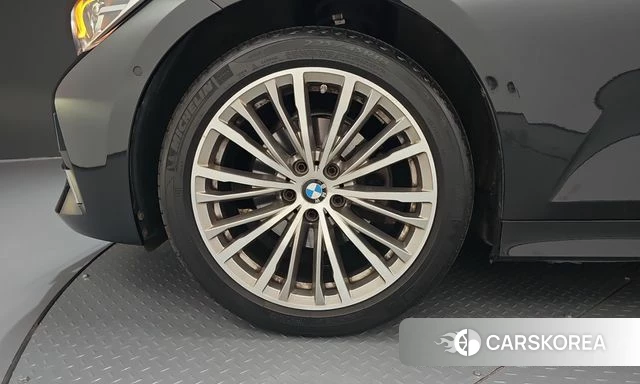 BMW 3 Series (G20) id 5002811 из Кореи 29