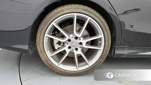 Mercedes-Benz C-Class W205 id 5048671 из Кореи 25