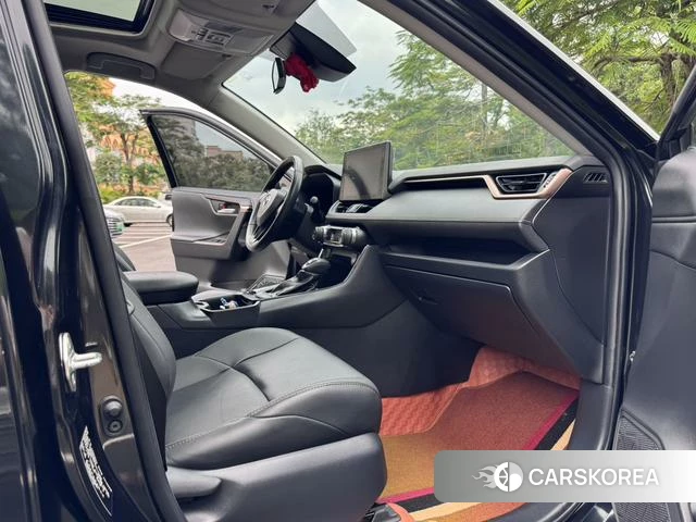 Toyota Wildlander 2022 Черный из Китая, фото 6