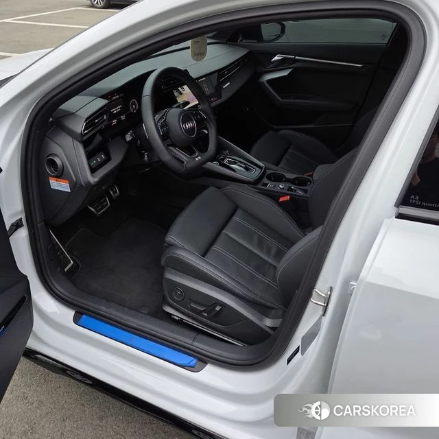 Audi A3 (8Y) 2025 Белый из Кореи, фото 5